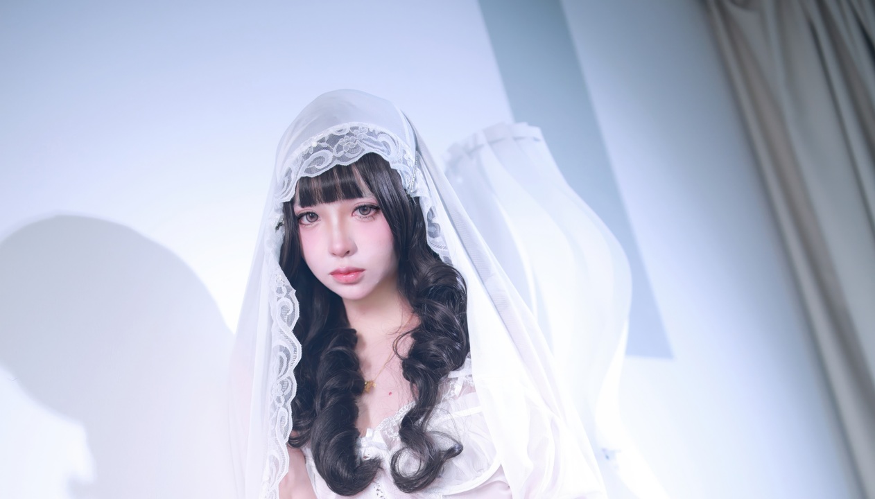 疯猫ss - [Fantia] 2025年12月订阅 婚纱｜60P· 白纱与暖圈，她在Fantia月末把誓约穿成只给你的私藏-玩图志